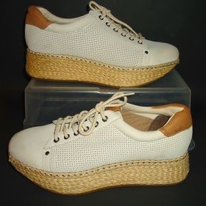 OTOT Unisex Beige Leather Shoes Beige 18F935 Size-9.5M